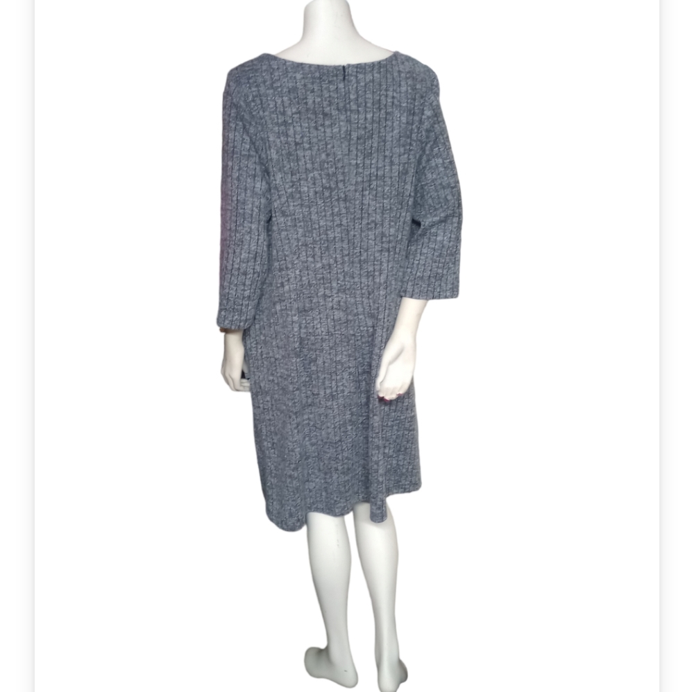 Black and grey dress